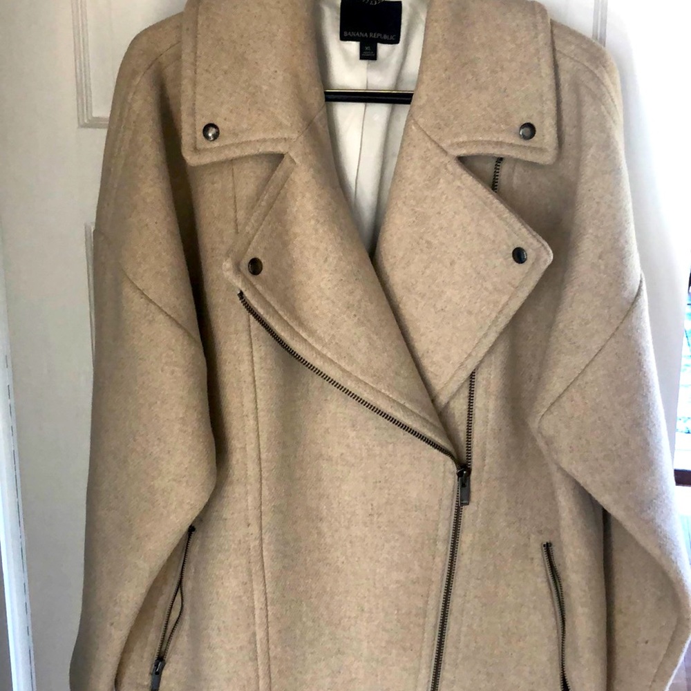 Oversized Wool Cocoon Coat